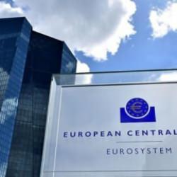 Avrupa Merkez Bankası 3 temel politika faizini değiştirmedi