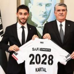 Beşiktaş iç transferde de boş durmuyor! Kartal Kayra Yılmaz'a yeni sözleşme