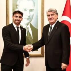 Beşiktaş yeni transferini KAP'a bildirdi!