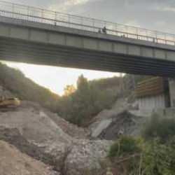 Bilecik'te Hamsu K&ouml;pr&uuml;s&uuml; g&uuml;venlik sebebiyle trafiğe kapatıldı