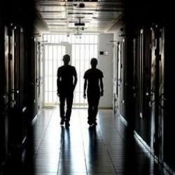 Çocuk suçluluğu ile başa çıkmak için…