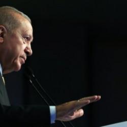  Cumhurbaşkanı Erdoğan İstanbul'a olan sevgisini "Canım İstanbul!" şiiriyle anlattı