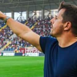 Emre Belözoğlu, İstanbul ekibinin orta sahasını istedi: Anlaşma yakın
