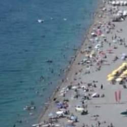 Eylül ayında Antalya sahilleri doldu taştı! Termometreler 37 dereceyi gösterdi