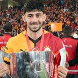 Galatasaray'da gözden düşen Yusuf Demir'den yönetimi şaşırtan istek!