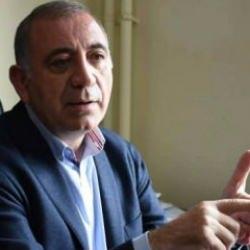 Gürsel Tekin'den son dakika CHP İstanbul İl Başkanlığı kararı