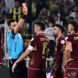 İptal edilen gol, kırmızı kart... Kadıköy'de gündem hakem kararları
