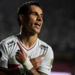 Menajerler Beşiktaş'a milli futbolcuyu önerdi! Kartal Brezilya pazarına yöneldi