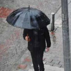 Meteoroloji il il açıkladı: 2 bölgede sağanak yağış bekleniyor!
