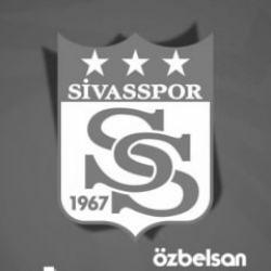 Sivasspor A Takım otobüsü kazaya karıştı: Ambulanslar olay yerinde