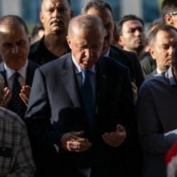 SON DAKİKA: Hamdi Kılıç'a son görev! Erdoğan: 'Vasiyetini öğrenince çok duygulandım'