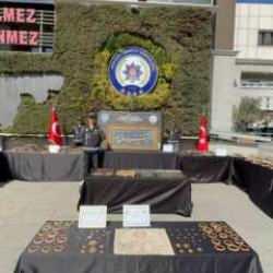 20 yıl önce çalınmıştı: Interpol tarafından aranan tarihi levha İstanbul’da ele geçirildi