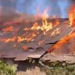 2 katlı evde korkutan yangın!