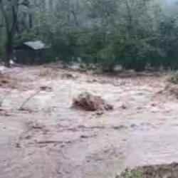 Son dakika: 3 ili sel vurdu! Köprü çöktü! Dereler taştı, yollar kapandı