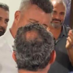 Ali Koç, Fenerbahçe'nin yeni başkanı Sadettin Saran'ı tebrik etti