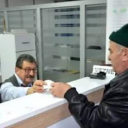 Banka devi hisselerini satacak! KAP'a bildirildi: Pay sahipliği düşecek
