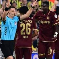 Fenerbahçe - Trabzonspor maçında iptal edilen golün VAR kayıtları açıklandı