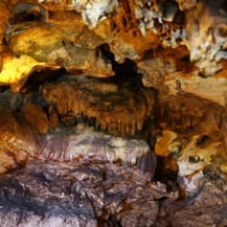 Burada polen ve tozdan eser yok: Yaklaşık 100 metre derinde astıma şifa arıyorlar