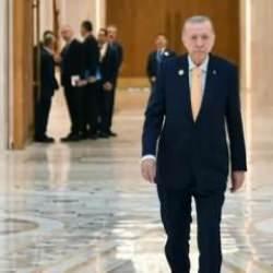 Dünyanın en uzun boylu lideri açıklandı! Recep Tayyip Erdoğan'ın boyu kaç metre?