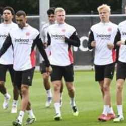 Eintracht Frankfurt, Galatasaray maçına hazır