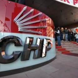 Karabağlar Belediyesi’nde CHP’li 9 belediye meclis üyesi istifa etti
