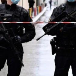 Paris'te müze hırsızlığı! 700 bin dolarlık altın vurgunu! 