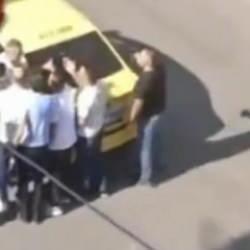 Taksicilerden taksiciye meydan dayağı! Valilikten a&ccedil;ıklama: Gereği yapıldı