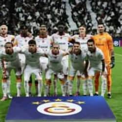 Taraftar Galatasaraylı yıldıza öfke kusuyor: Onun yüzünden kaybettik