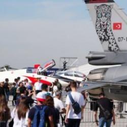 TEKNOFEST’te üçüncü gün heyecanı! Gençler akın etti, aileler doldu taştı!