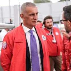 TFF Başkanı Hacıosmanoğlu'ndan Selçuk Bayraktar'a hediye!