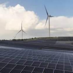 Türkiye'nin yenilenebilir enerji kurulu gücü ağustosta 74 bin megavatı geçti
