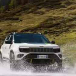 Yeni Jeep Avenger 4xe Türkiye’de satışa sunuldu