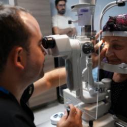 Yüksek riskli ameliyat hayatını değiştirdi: Sislerin içindeydim, aydınlığa kavuştum