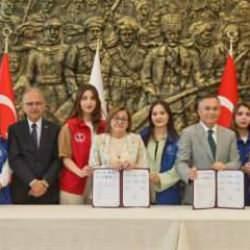 Gaziantep Büyükşehir'den gençlere müjde: "Öğrenci Dostu Şehir Protokolü" imzalandı