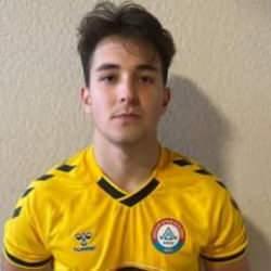 20 yaşındaki kanat 1 maçta 6 gol birden attı