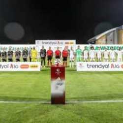 6 gol 1 kırmızı kart! Süper Lig'in eski ekibi 1. Lig'de farklı yenildi