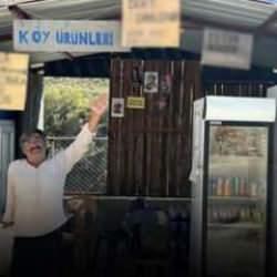 Yer: Hatay! İş yerine astığı tabelaları gören dönüp bir daha bakıyor