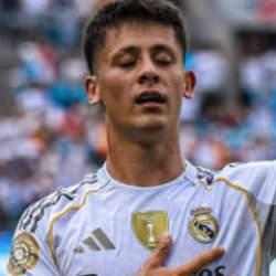 Arda Güler'in resitali yetmedi! 7 gollü çılgın derbide Real Madrid'e tarihi fark