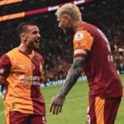 Aslan'a Konya ma&ccedil;ı sonrası Devler Ligi uyarısı: Mutlaka &ccedil;&ouml;z&uuml;lmeli