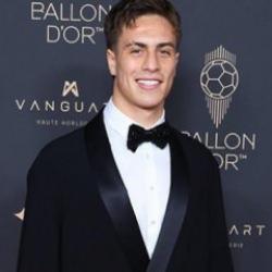 Kenan Yıldız'a övgü dolu sözler: Bir yetenek adayı değil...