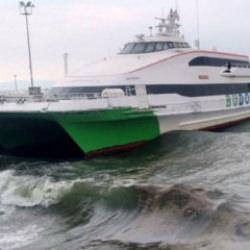 Marmara'da şiddetli r&uuml;zgar! BUDO'dan sefer iptalleri