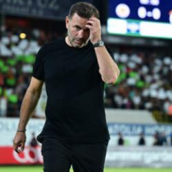 Okan Buruk kötü haberi duyurdu! "Baygınlık geçirdi"