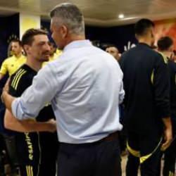 Saran, sarı-lacivertli futbolcularla bir araya geldi