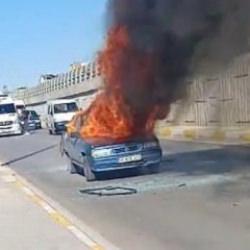 Sivas'ta otomobil alev aldı; sürücü yaralandı