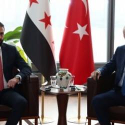 Son dakika: Cumhurbaşkanı Erdoğan, Şara ve Macron ile görüştü!