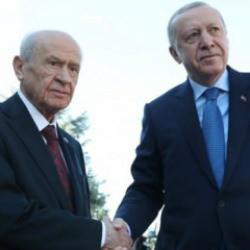 Son dakika haberi: Bahçeli'den Erdoğan'a tebrik telefonu