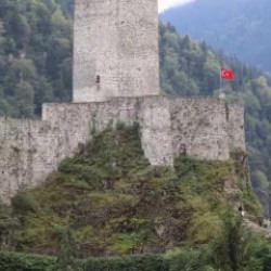 Zil Kale doğaseverlerin rotasında: Y&uuml;z binleri ağırlıyor