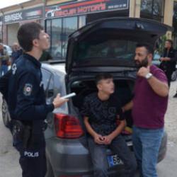 Aksaray’da ‘dur' ihtarına uymayan sürücü, 14 yaşındaki çocuk çıktı