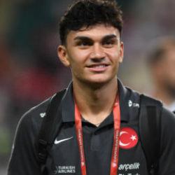 Almanlardan Can Uzun itirafı: Babasıyla konuşsak da bizi tercih etmedi