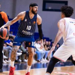 Anadolu Efes, İsrail ekibine 6 sayıyla kaybetti